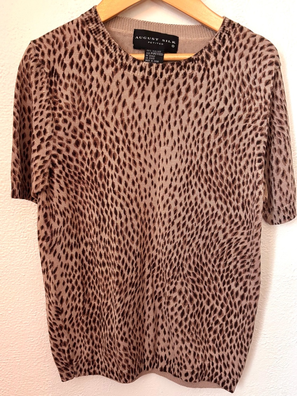 August Silk Petite 100% Silk Leopard Animal Print Knit Top XS P